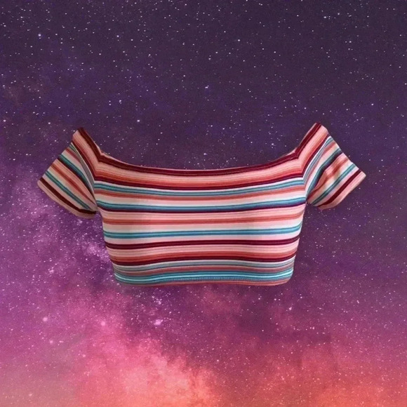 🆕Crop Top - Picture 6 of 14